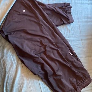 Lululemon black XL sweatpants jogger